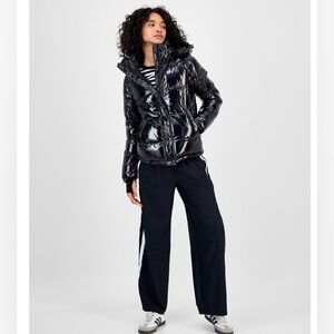 S13 New York Lacquer Ella Puffer Jacket Onyx Black High Shine Hooded Size L NWT